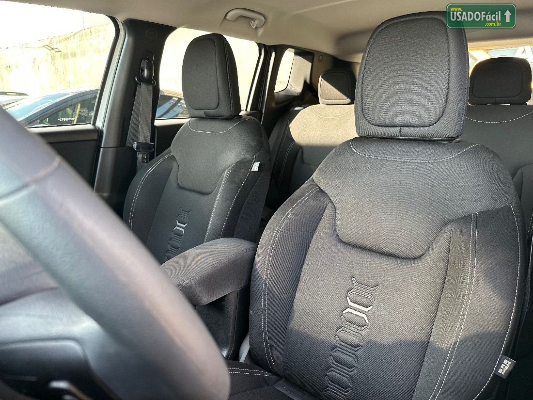 Jeep Renegade T270 1.3 Turbo 4x2 Automático Flex 2024/2025 — foto 9 de 17
