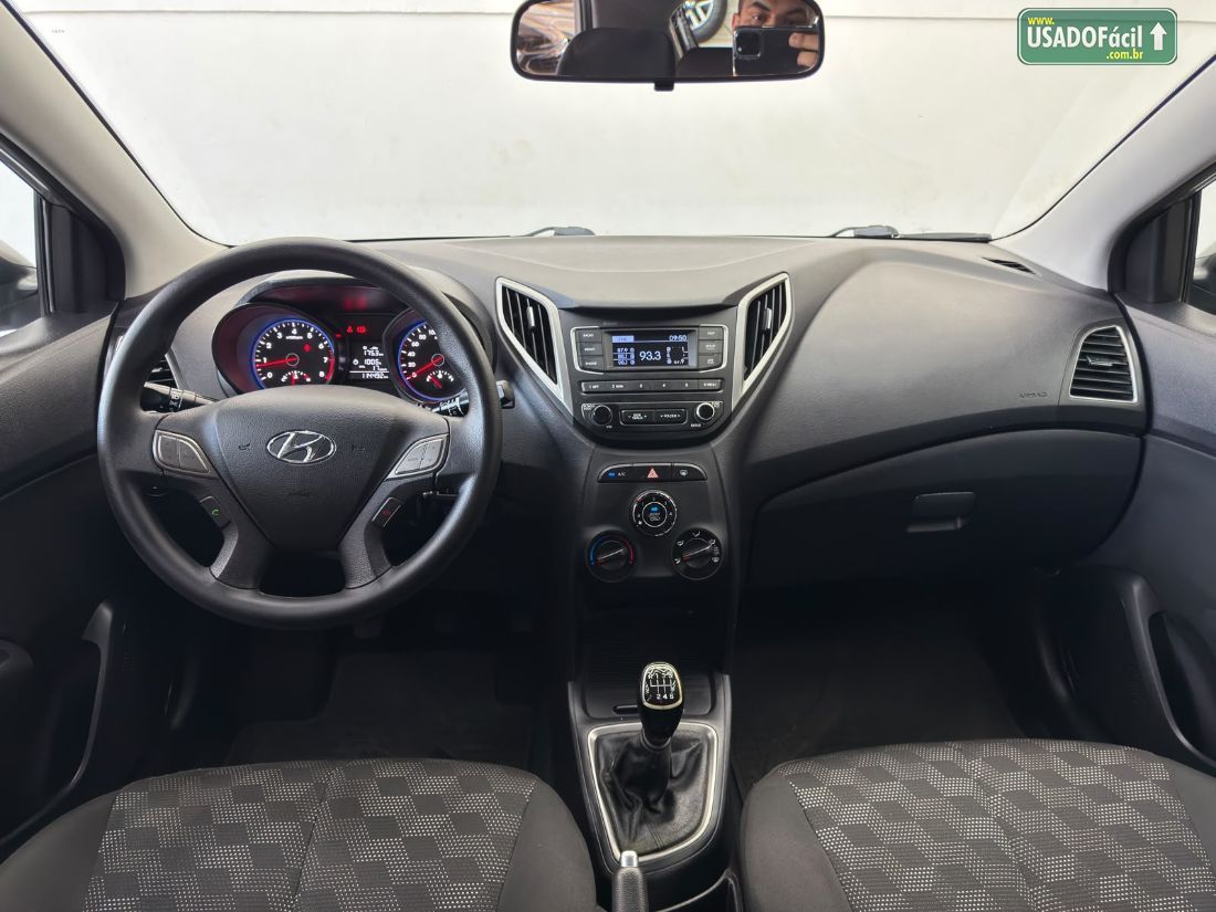 HYUNDAI HB20 Hatch Comfort Plus 1.6 Flex 2018/2019 — foto 15 de 19