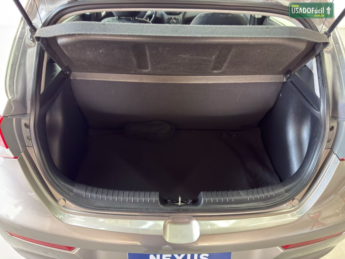 HYUNDAI HB20 Hatch Comfort Plus 1.6 Flex 2018/2019 — foto 16 de 19