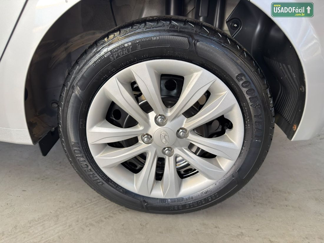 Hyundai HB20 Hatch Comfort Plus 1.6 Automático Flex 2018/2018 — foto 18 de 18