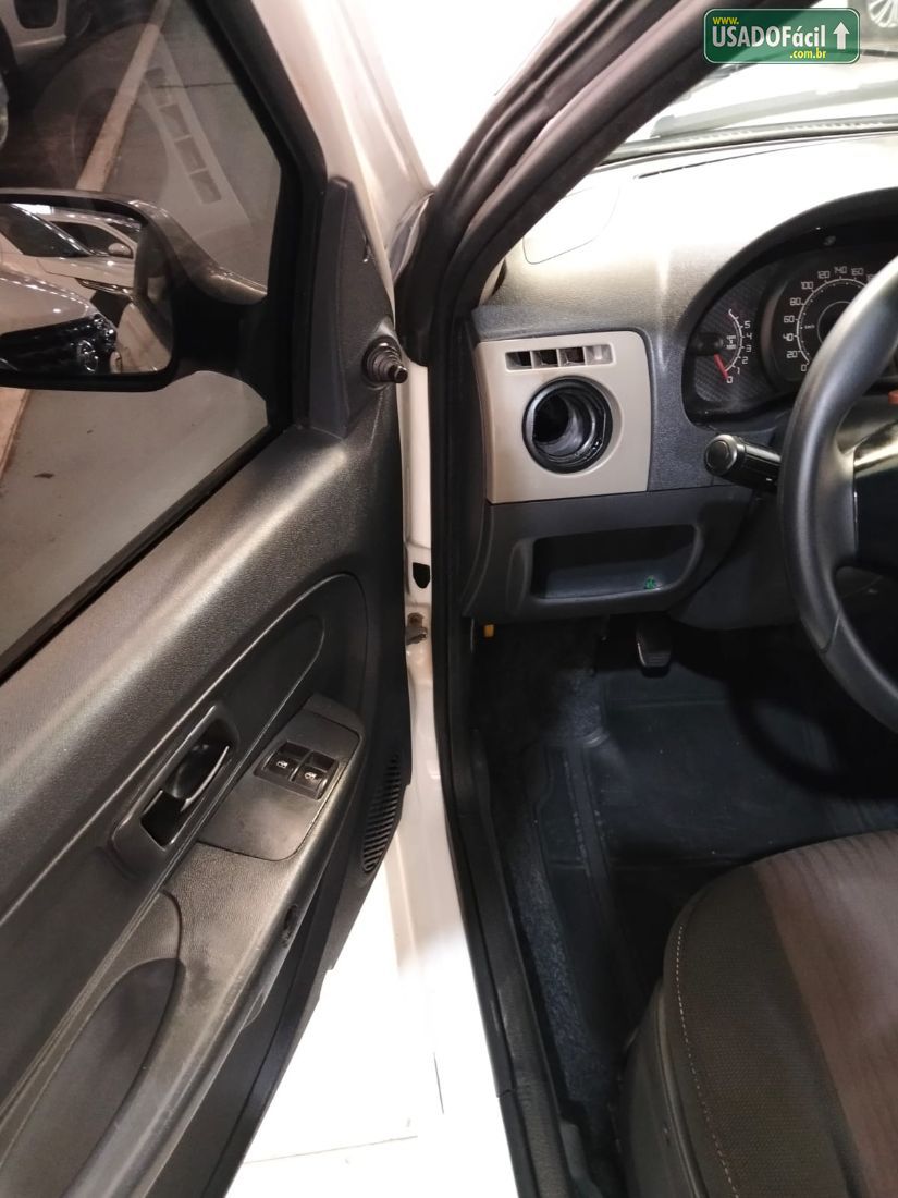 Fiat Palio Fire Way Celebration 1.0 5P Flex 2015/2015 — foto 6 de 12