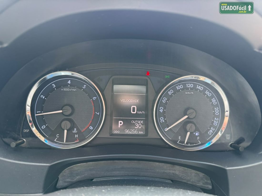 Toyota Corolla Altis 2.0 Automático Flex 2016/2017 — foto 17 de 17