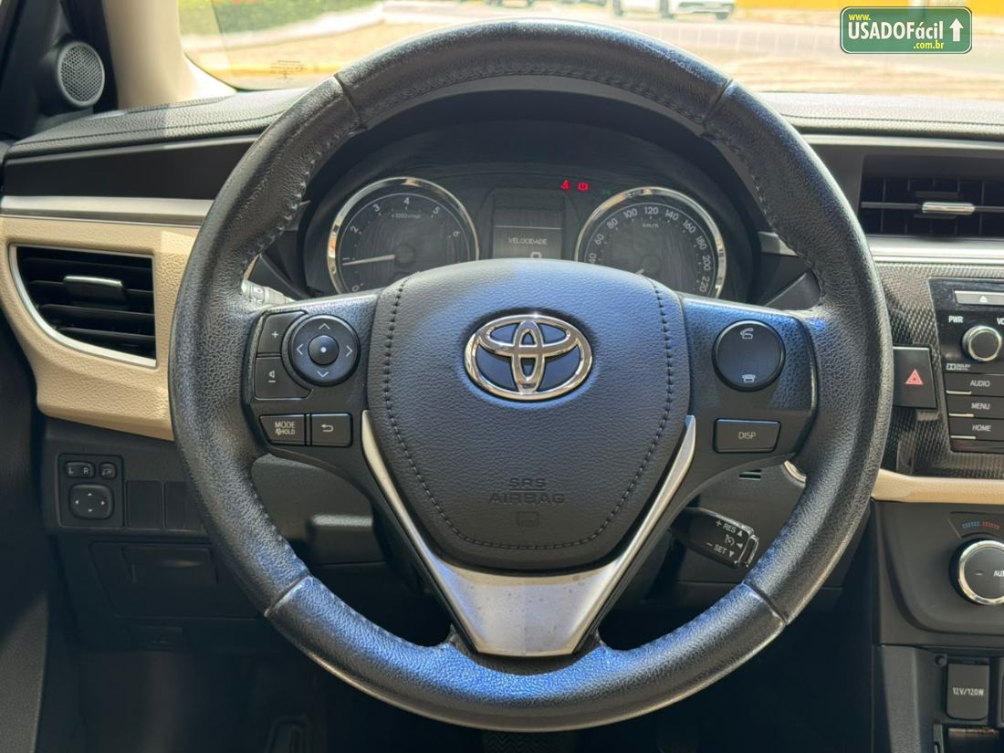 Toyota Corolla Altis 2.0 Automático Flex 2016/2017 — foto 9 de 17