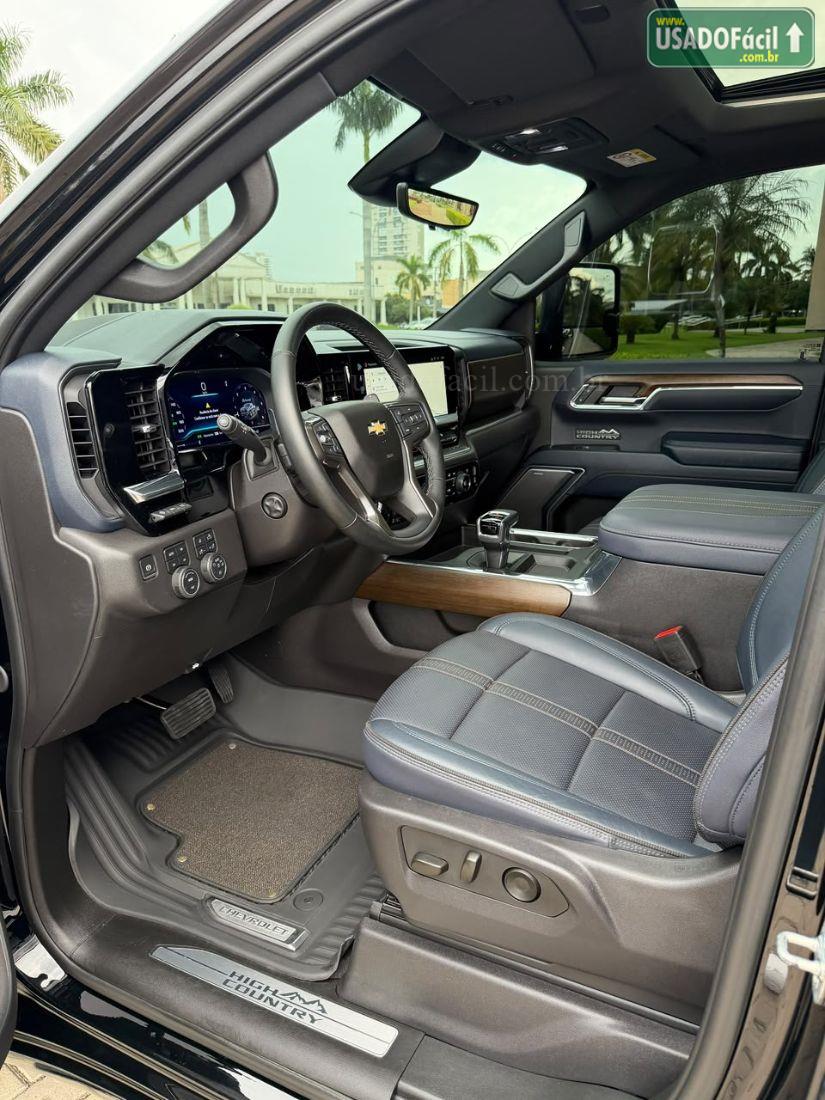 CHEVROLET/GM Silverado High Country 5.3 V8 AWD Automático 2024/2024 — foto 12 de 15