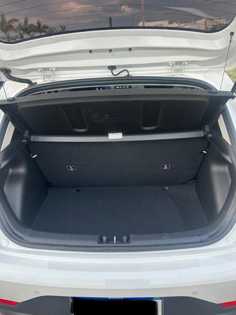 Hyundai HB20 Hatch Limited Plus 1.0 Mecânico Flex 2024/2025 — foto 7 de 15