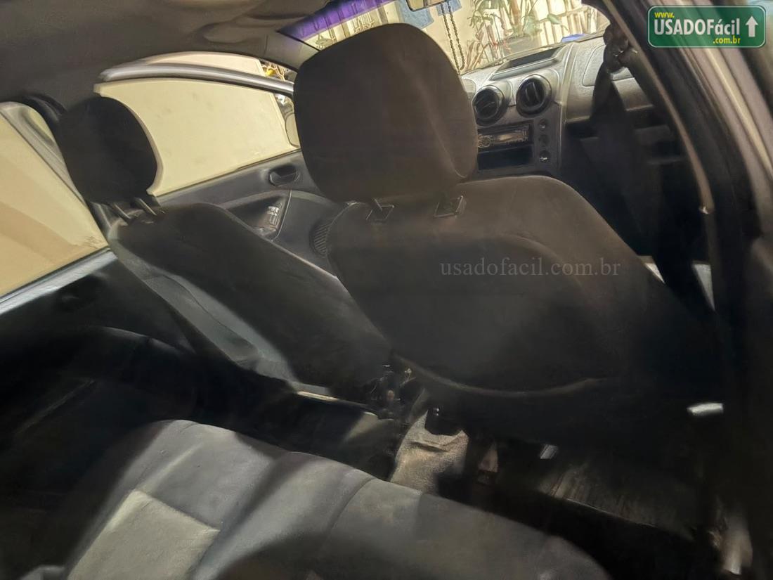 FORD Fiesta Sedan S 1.0 Flex 4P 2013/2014 — foto 11 de 11