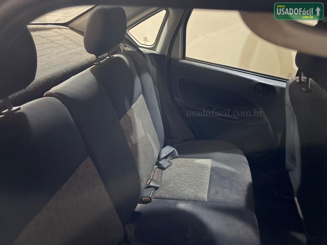FORD Fiesta Sedan S 1.0 Flex 4P 2013/2014 — foto 6 de 11