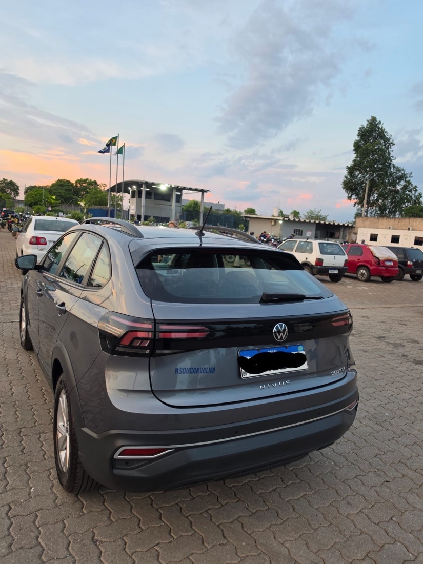 Volkswagen Nivus Comfortline 200 TSI Automático Flex 2023/2023 — foto 3 de 13