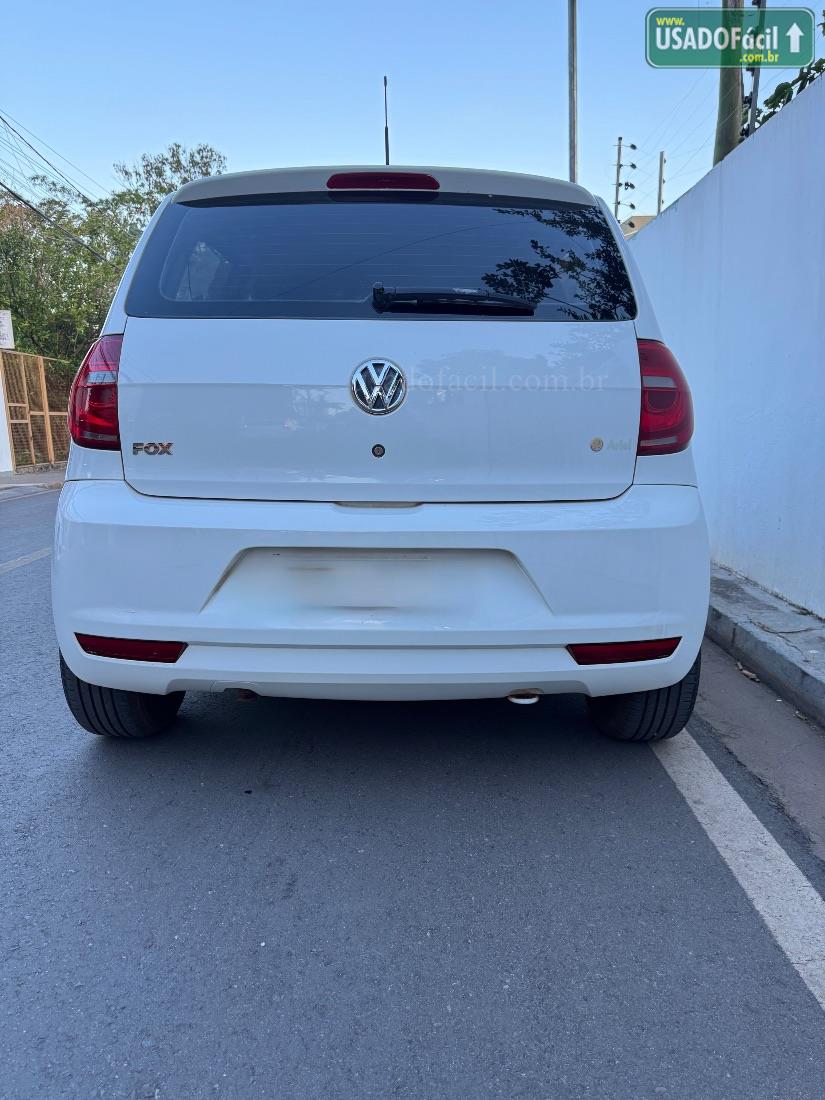 VOLKSWAGEN Fox 1.0 Mi 4P Total Flex 2013/2014 — foto 4 de 7