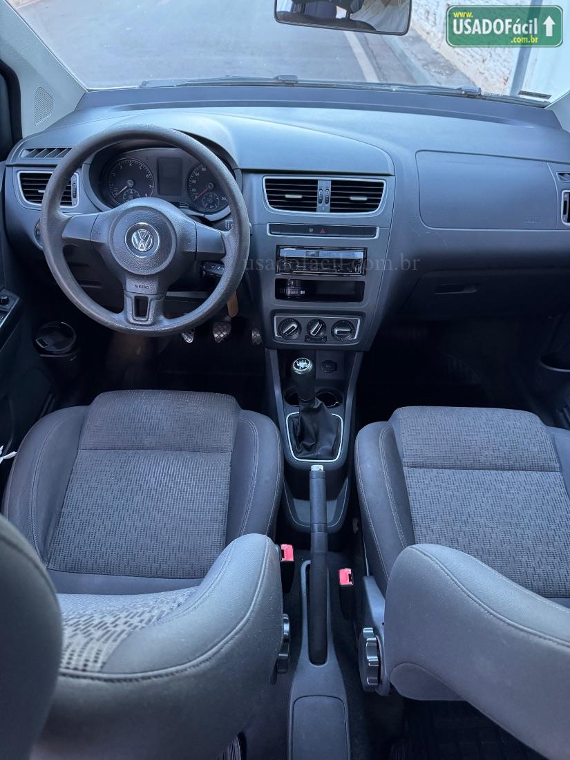 VOLKSWAGEN Fox 1.0 Mi 4P Total Flex 2013/2014 — foto 6 de 7