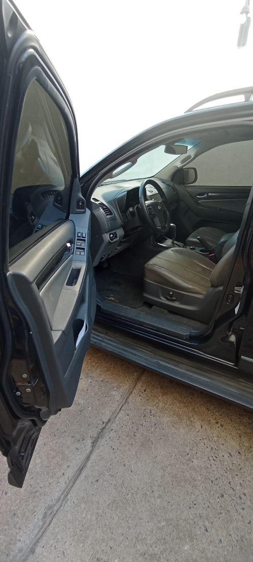 CHEVROLET/GM S10 LTZ CD 2.8 4x4 TDI Automático Diesel 2012/2013 — foto 10 de 11