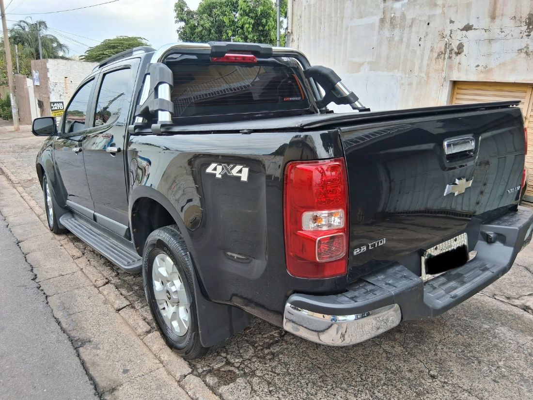 CHEVROLET/GM S10 LTZ CD 2.8 4x4 TDI Automático Diesel 2012/2013 — foto 4 de 11