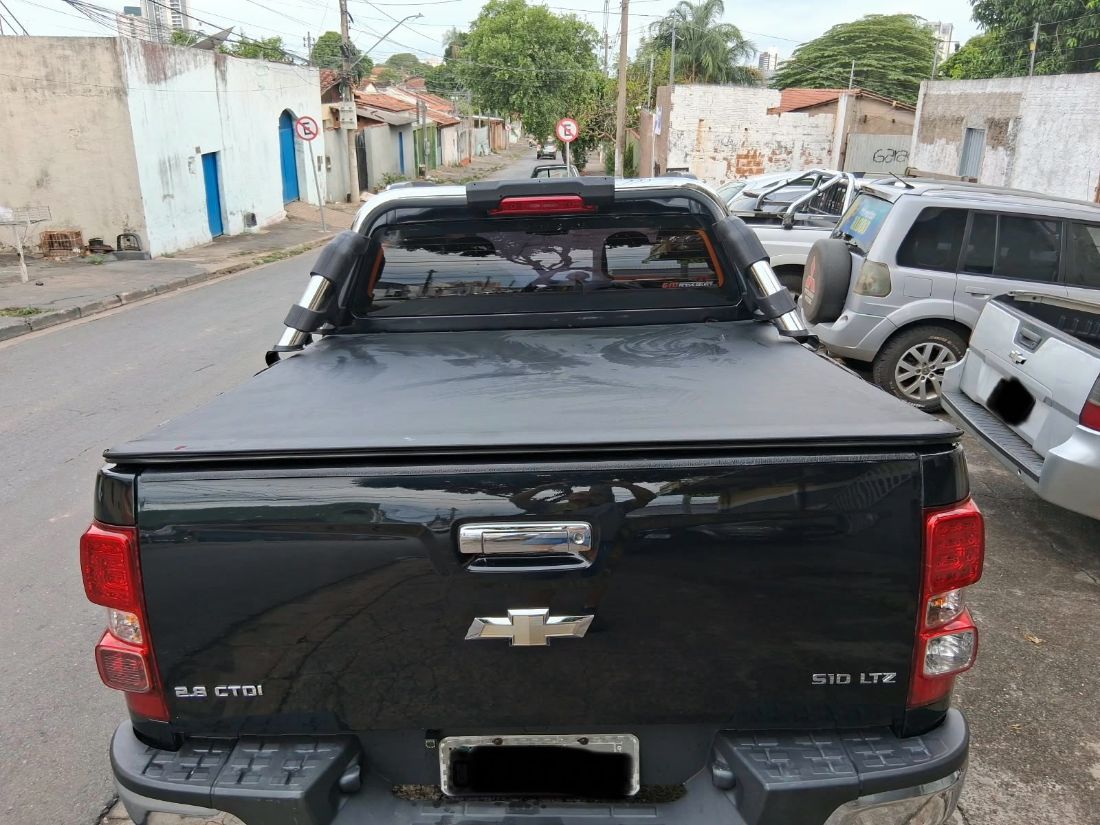 CHEVROLET/GM S10 LTZ CD 2.8 4x4 TDI Automático Diesel 2012/2013 — foto 5 de 11