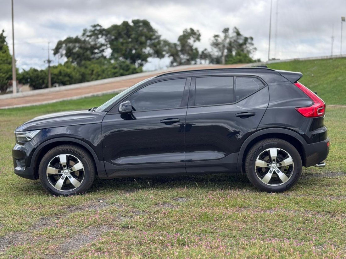 Volvo Volvo XC 40 T-4 2.0 190cv FWD 2018/2019 — foto 5 de 15