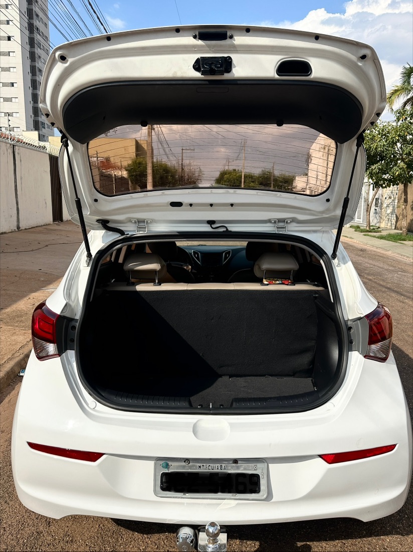 Hyundai HB20 Hatch 1 Million 1.6 Automático Flex 2018/2019 — foto 14 de 15