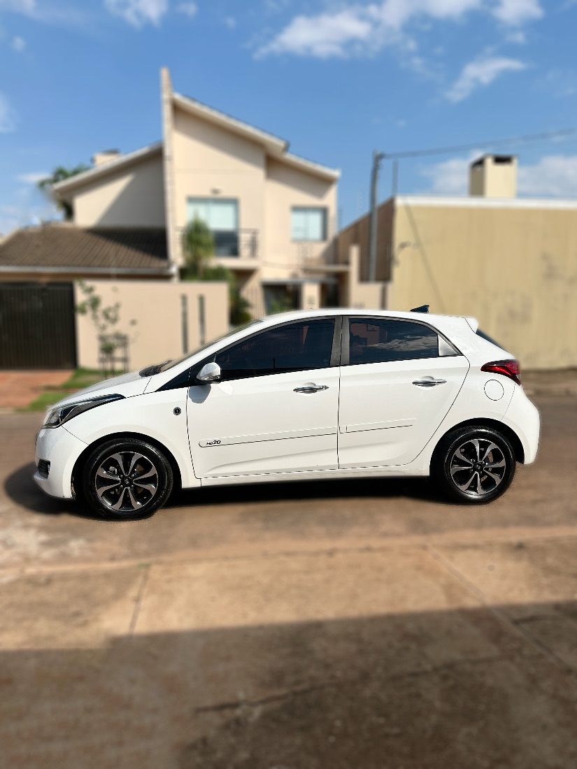 Hyundai HB20 Hatch 1 Million 1.6 Automático Flex 2018/2019 — foto 3 de 15