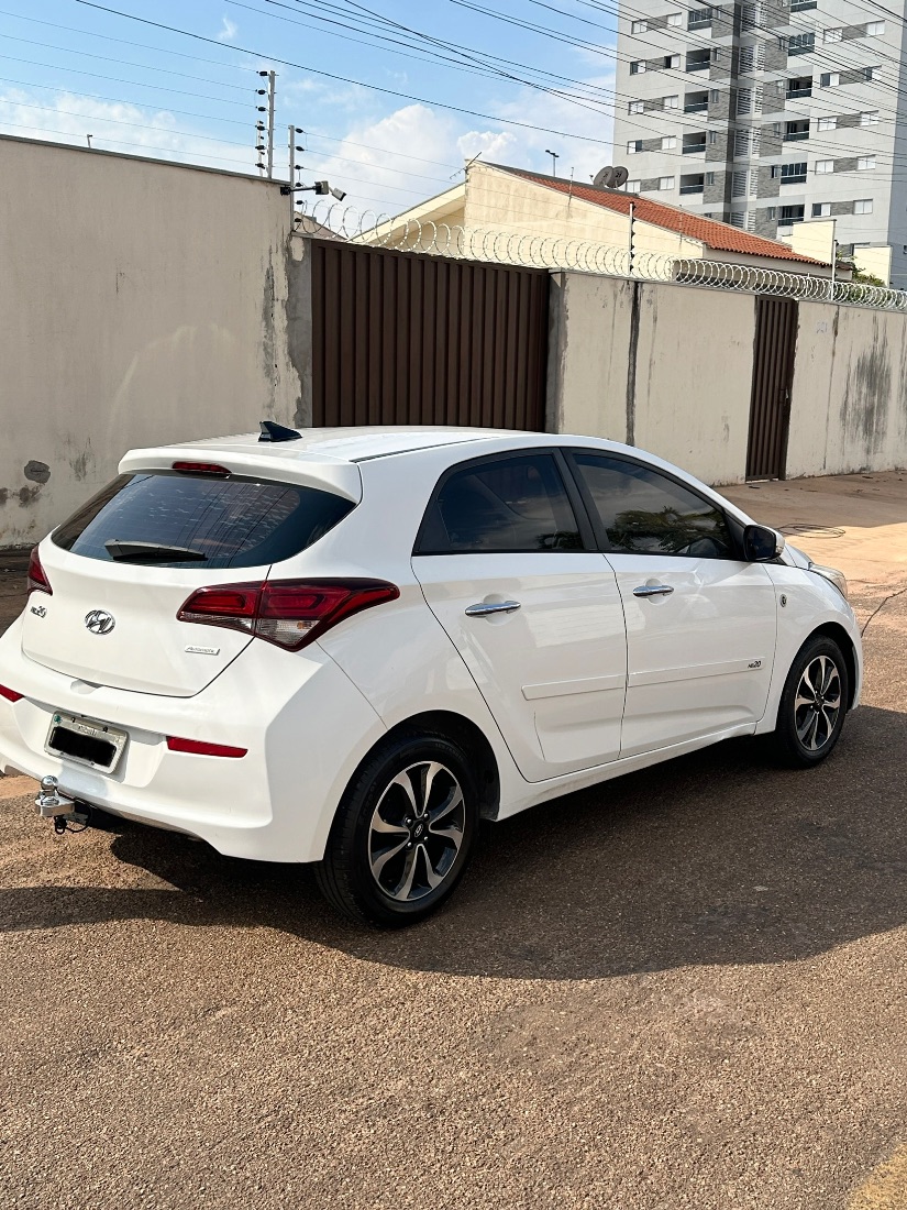 Hyundai HB20 Hatch 1 Million 1.6 Automático Flex 2018/2019 — foto 6 de 15