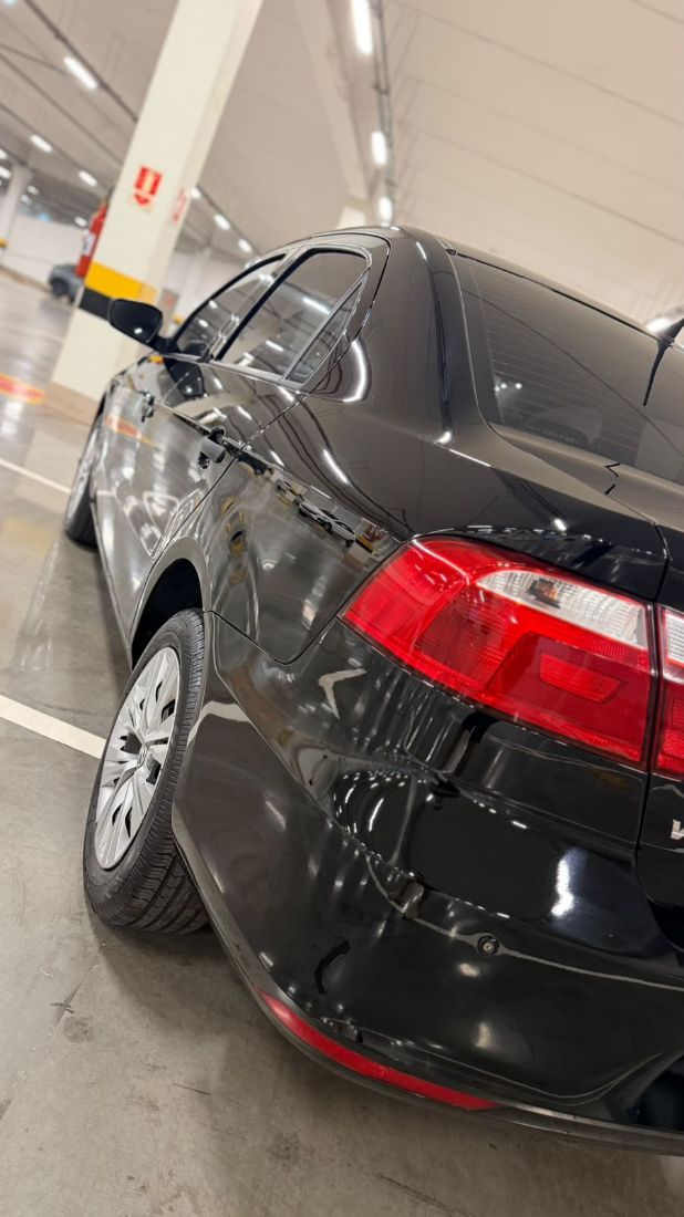 Volkswagen Voyage 1.6 MSi Automático Flex 2021/2022 — foto 2 de 15