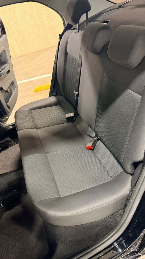 Volkswagen Voyage 1.6 MSi Automático Flex 2021/2022 — foto 7 de 15
