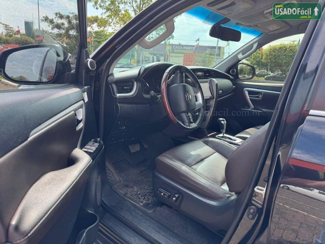 Toyota Hilux SW4 SRX 2.8 4x4 TDI Automático Diesel 2019/2019 — foto 3 de 7