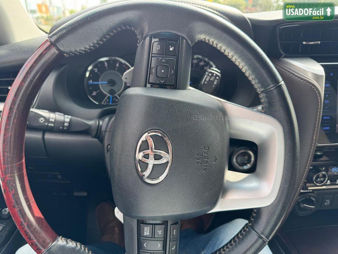 Toyota Hilux SW4 SRX 2.8 4x4 TDI Automático Diesel 2019/2019 — foto 7 de 7