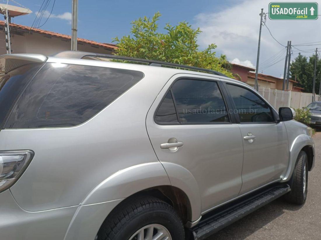 TOYOTA Hilux SRV CD D4-D 3.0 4x4 TDI Automático Diesel 2012/2013 — foto 2 de 8