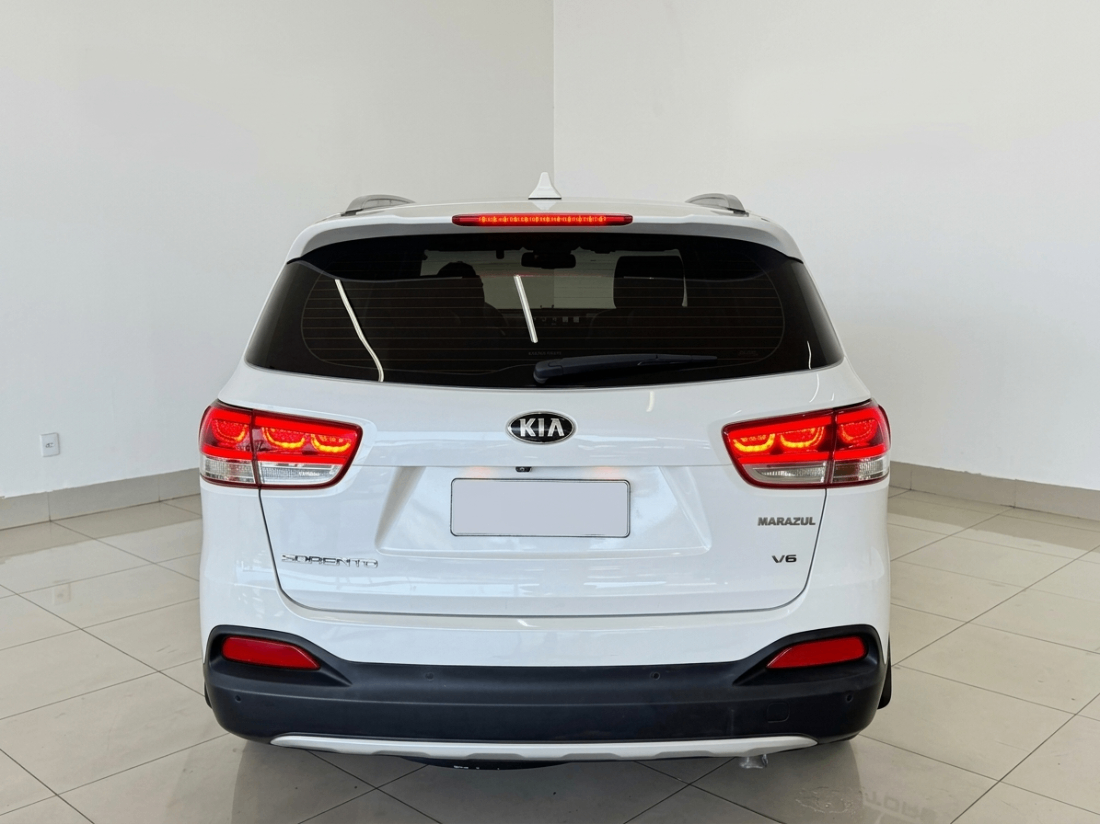 Kia Motors Sorento 3.3 V6 24V 270cv 4x2 Aut. 2015/2016 — foto 12 de 12