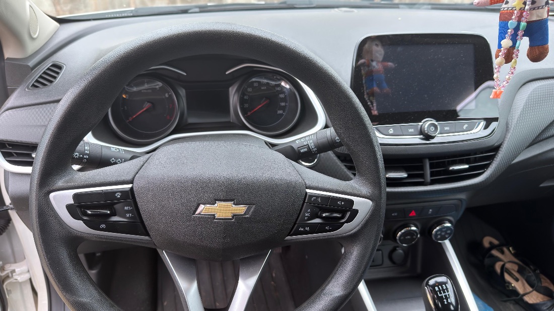 CHEVROLET/GM Onix Hatch LT 1.0 Mecânico Flex 2022/2023 — foto 5 de 11