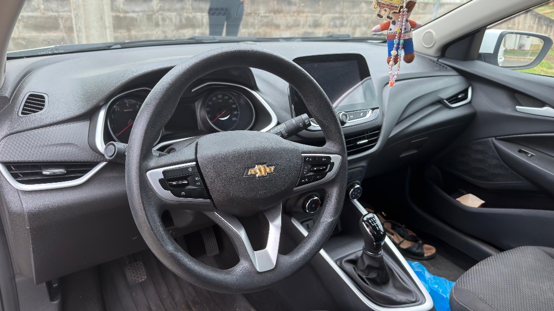 CHEVROLET/GM Onix Hatch LT 1.0 Mecânico Flex 2022/2023 — foto 6 de 11