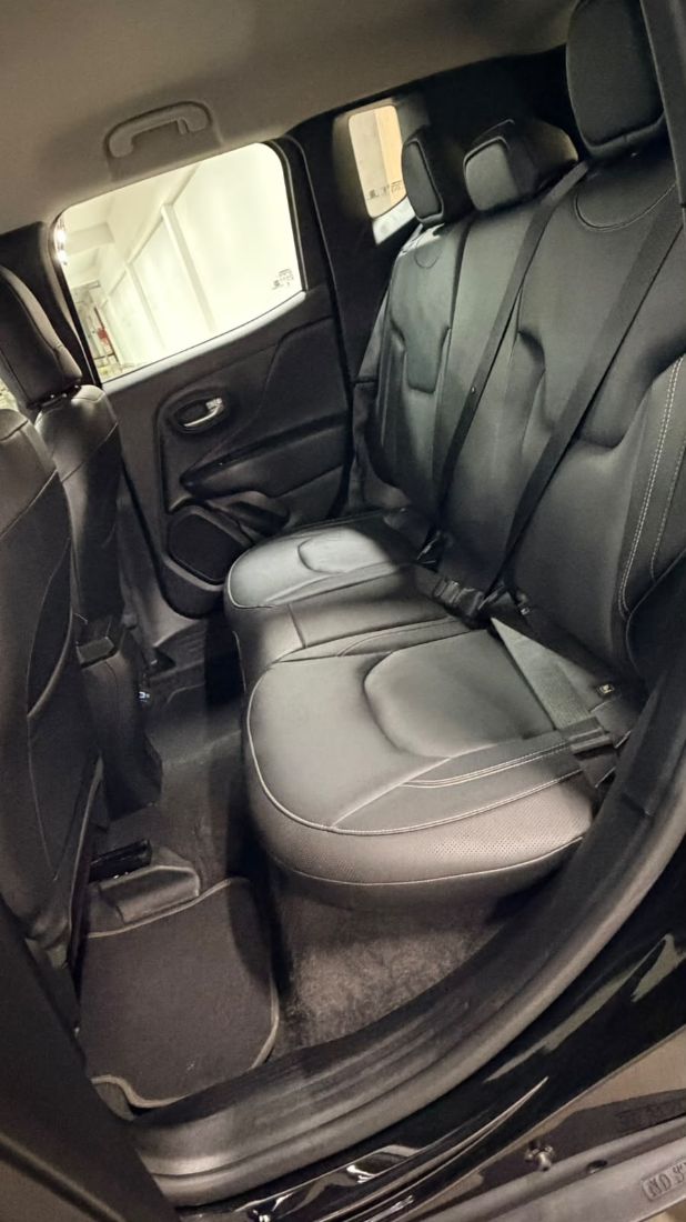 Jeep Renegade Longitude T270 1.3 Turbo 4x2 Automático Flex 2024/2025 — foto 2 de 10