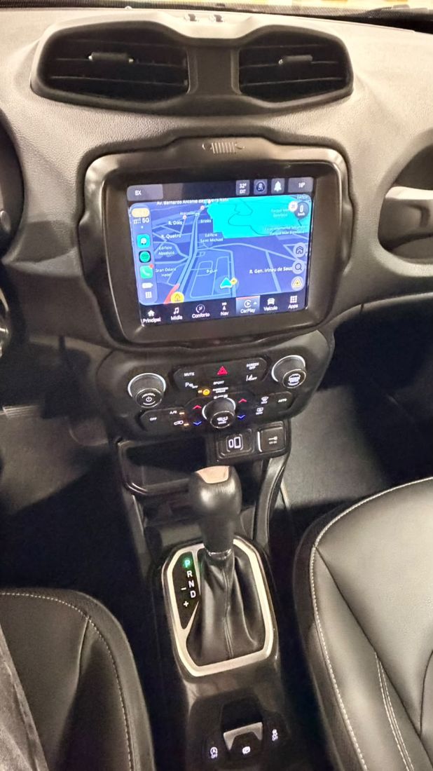 Jeep Renegade Longitude T270 1.3 Turbo 4x2 Automático Flex 2024/2025 — foto 6 de 10