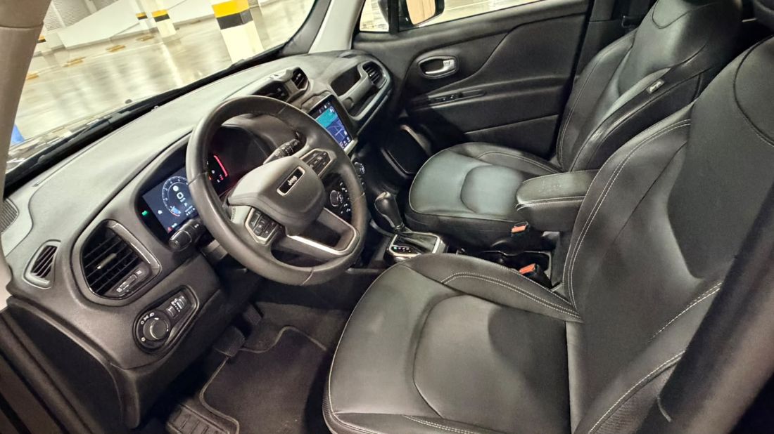Jeep Renegade Longitude T270 1.3 Turbo 4x2 Automático Flex 2024/2025 — foto 8 de 10