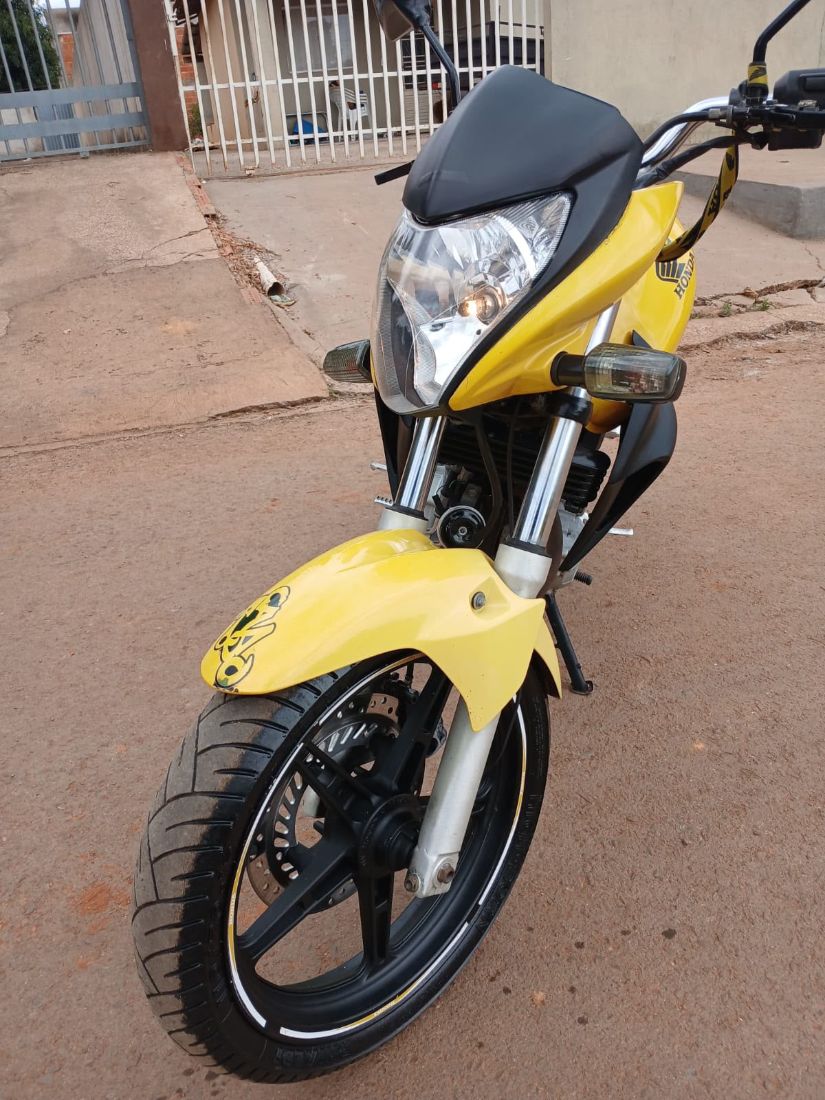 Honda CB 300R 2012/2012 — foto 3 de 4