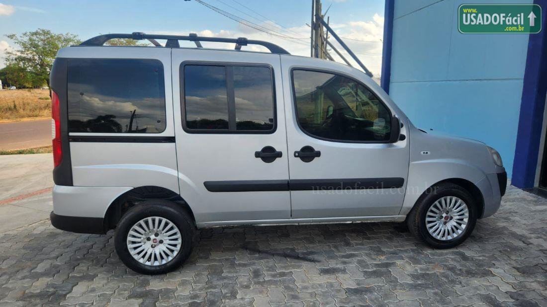 Fiat Doblo Essence 1.8 Flex 5P 2017/2017 — foto 2 de 8