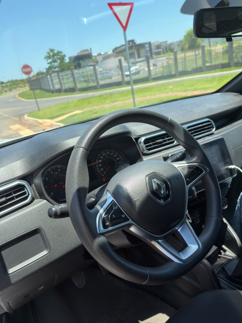 Renault Duster Zen 1.6 Mecânico Flex 2021/2021 — foto 2 de 15