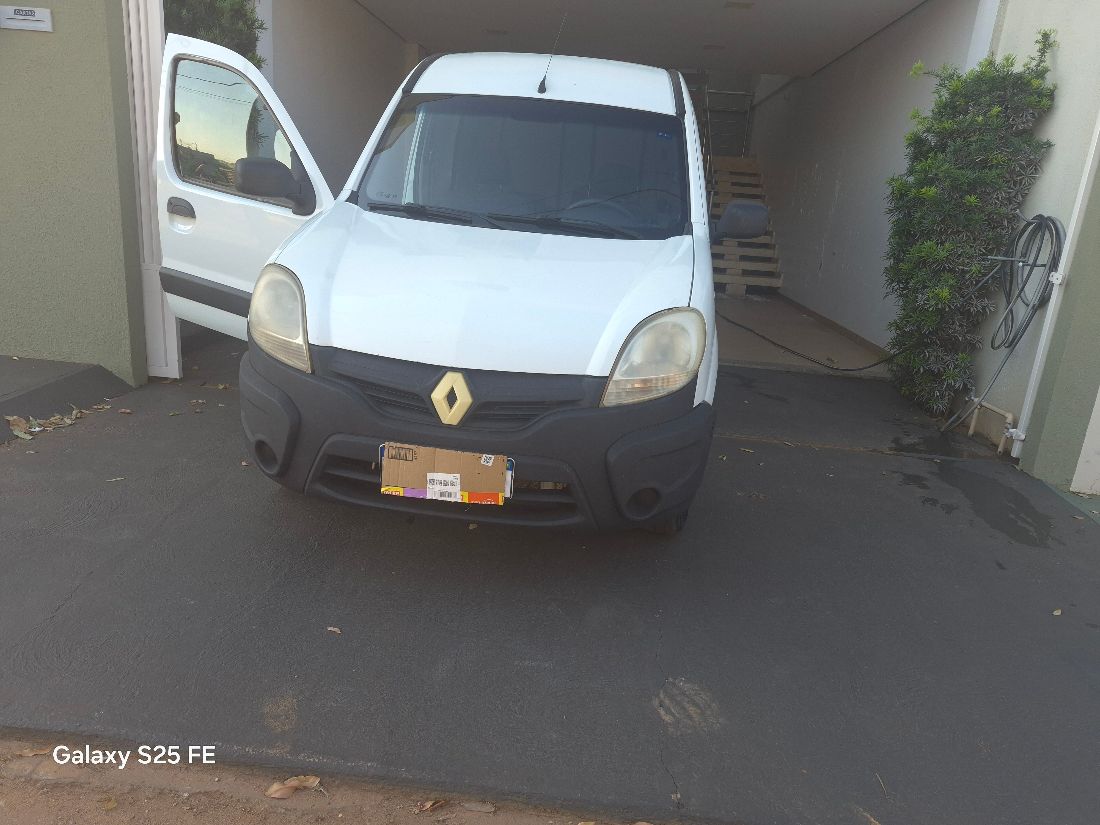 Renault Kangoo Express Hi-Flex 2015/2016 — foto 7 de 12