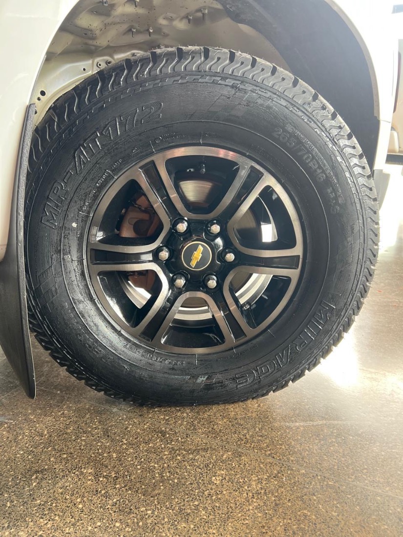 CHEVROLET/GM S10 LS CD 2.8 4x4 TDI Mecânico Diesel 2023/2024 — foto 10 de 15