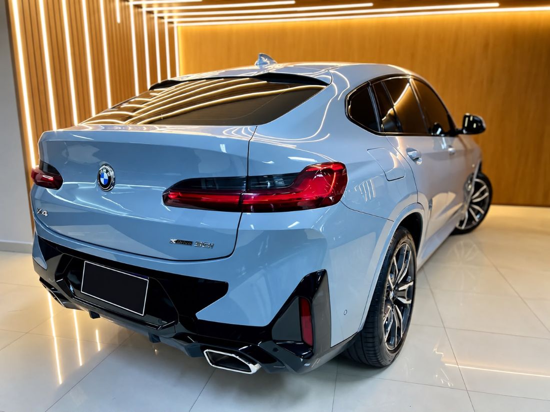 BMW BMW X4 XDrive 30i M-Sport 2.0 Turbo 252cv Automático 2024/2024 — foto 2 de 11