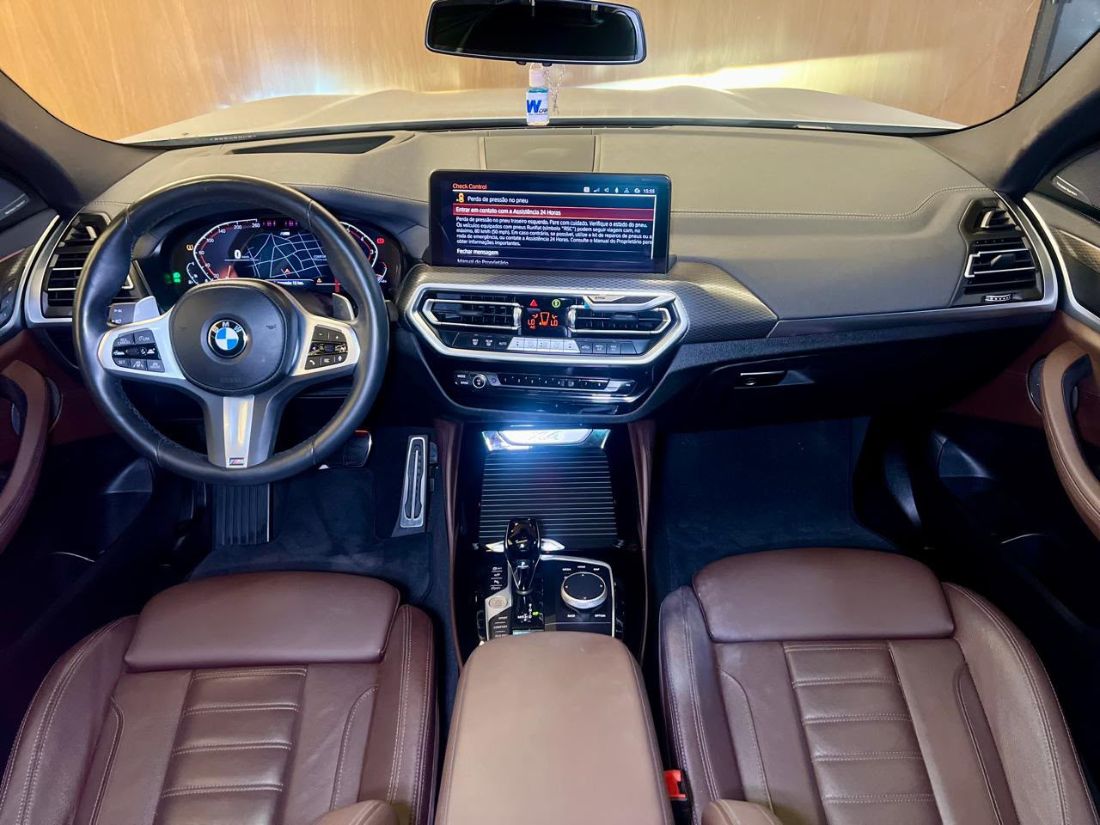 BMW BMW X4 XDrive 30i M-Sport 2.0 Turbo 252cv Automático 2024/2024 — foto 8 de 11