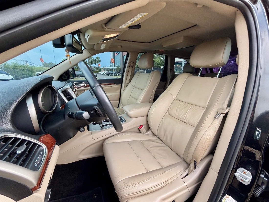 Jeep Grand Cherokee Limited 3.6 4x4 V6 Automático 2012/2012 — foto 12 de 15