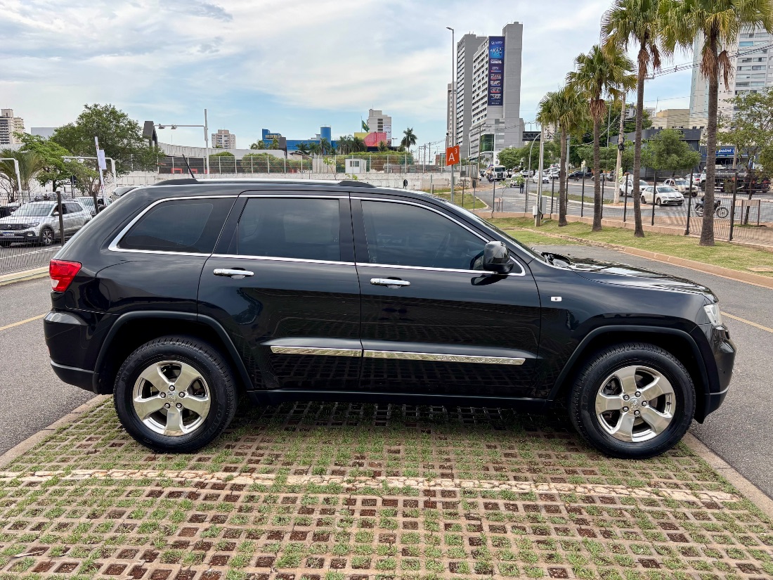 Jeep Grand Cherokee Limited 3.6 4x4 V6 Automático 2012/2012 — foto 4 de 15