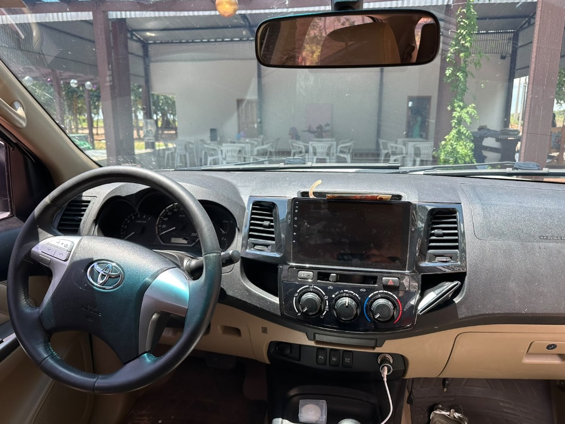 Toyota SW4 FLEX 2.7 7 LUGARES 2015/2015 — foto 12 de 13