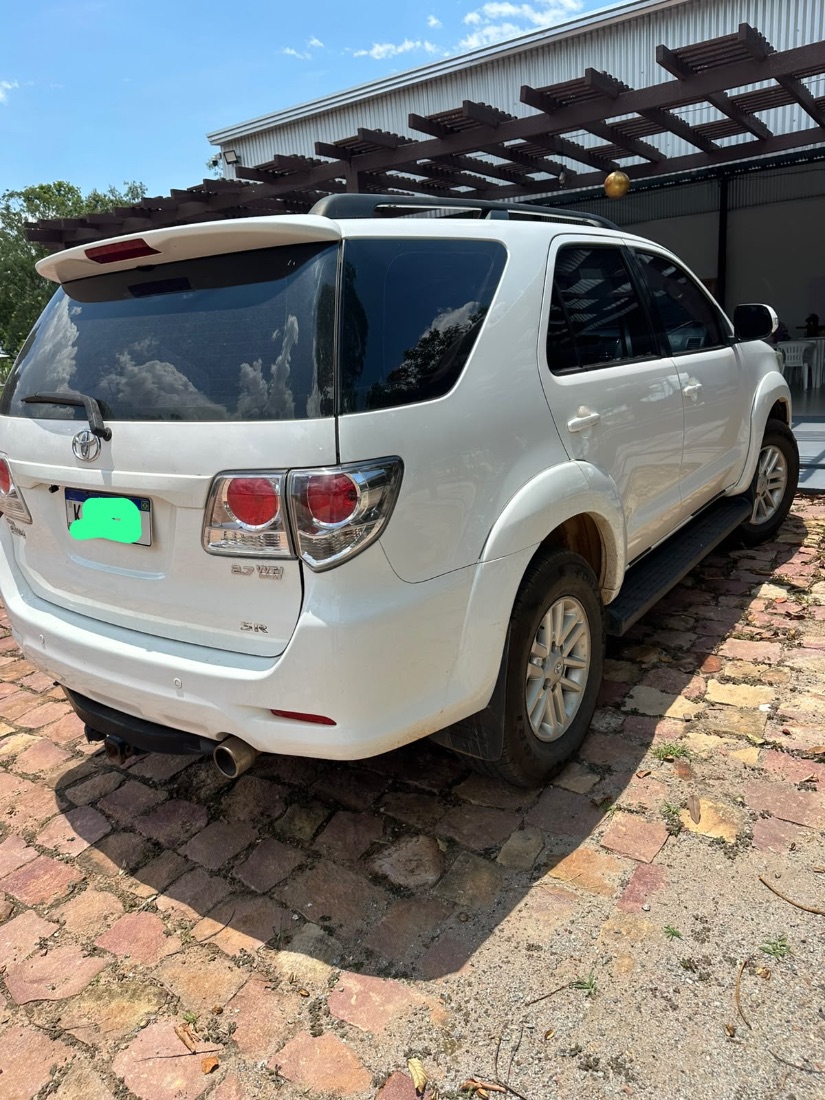Toyota SW4 FLEX 2.7 7 LUGARES 2015/2015 — foto 6 de 13