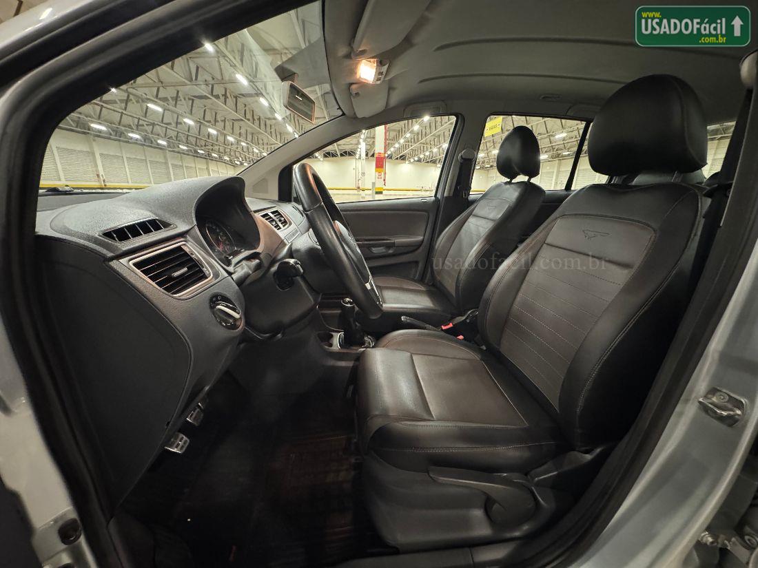 VOLKSWAGEN CrossFox 1.6 Mi Total Flex 2013/2014 — foto 9 de 13