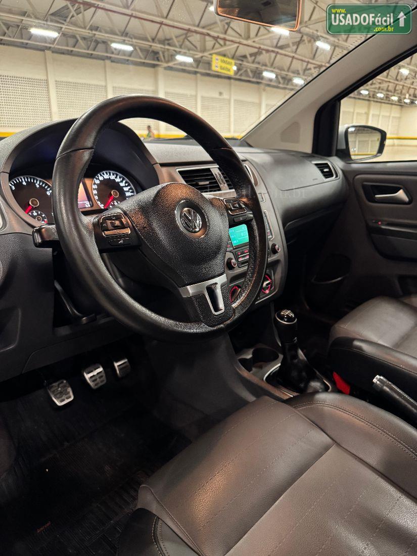 VOLKSWAGEN CrossFox 1.6 Mi Total Flex 2013/2014 — foto 7 de 13