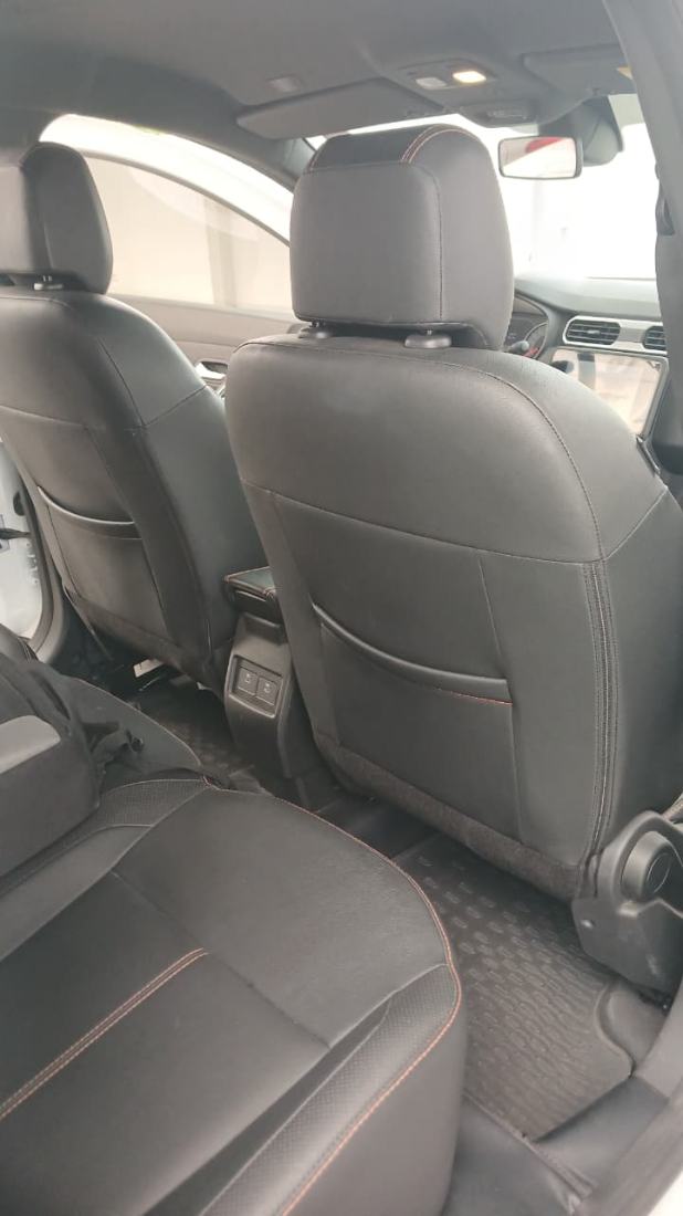 Renault Duster Iconic Plus 1.3 Turbo Automático Flex 2024/2025 — foto 9 de 14