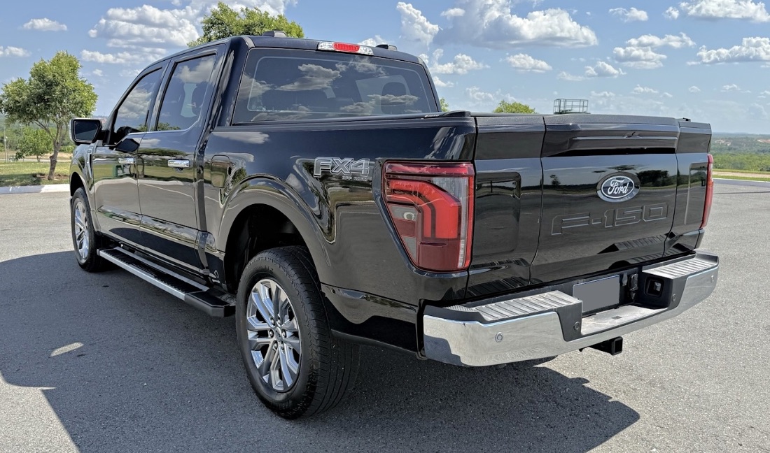 Ford F-150 Lariat 4x4 5.0 V8 2024/2024 — foto 6 de 15