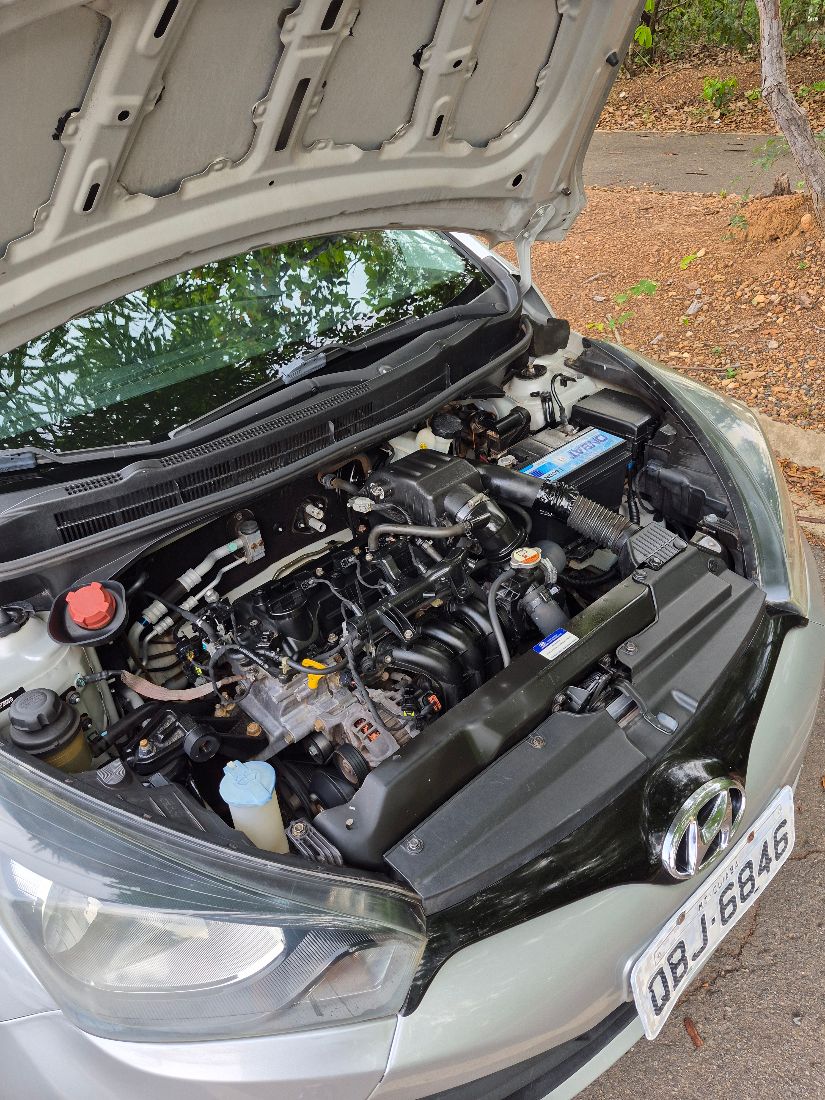 Hyundai HB20 Hatch Comfort Plus 1.0 Flex 2014/2014 — foto 13 de 15