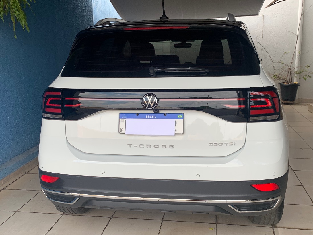 Volkswagen T-Cross Highline 250 TSI 1.4 Automático Flex 2023/2023 — foto 2 de 15