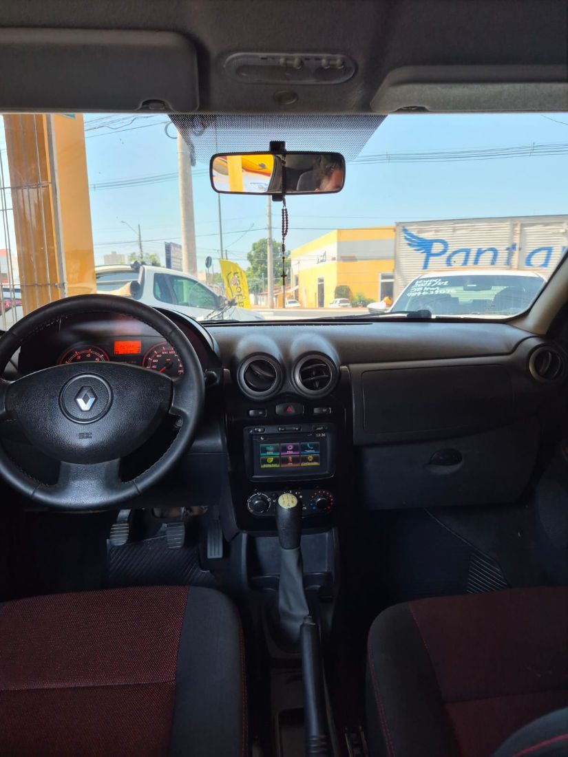 Renault Sandero Stepway 1.6 5P Hi-Power 2013/2013 — foto 7 de 11